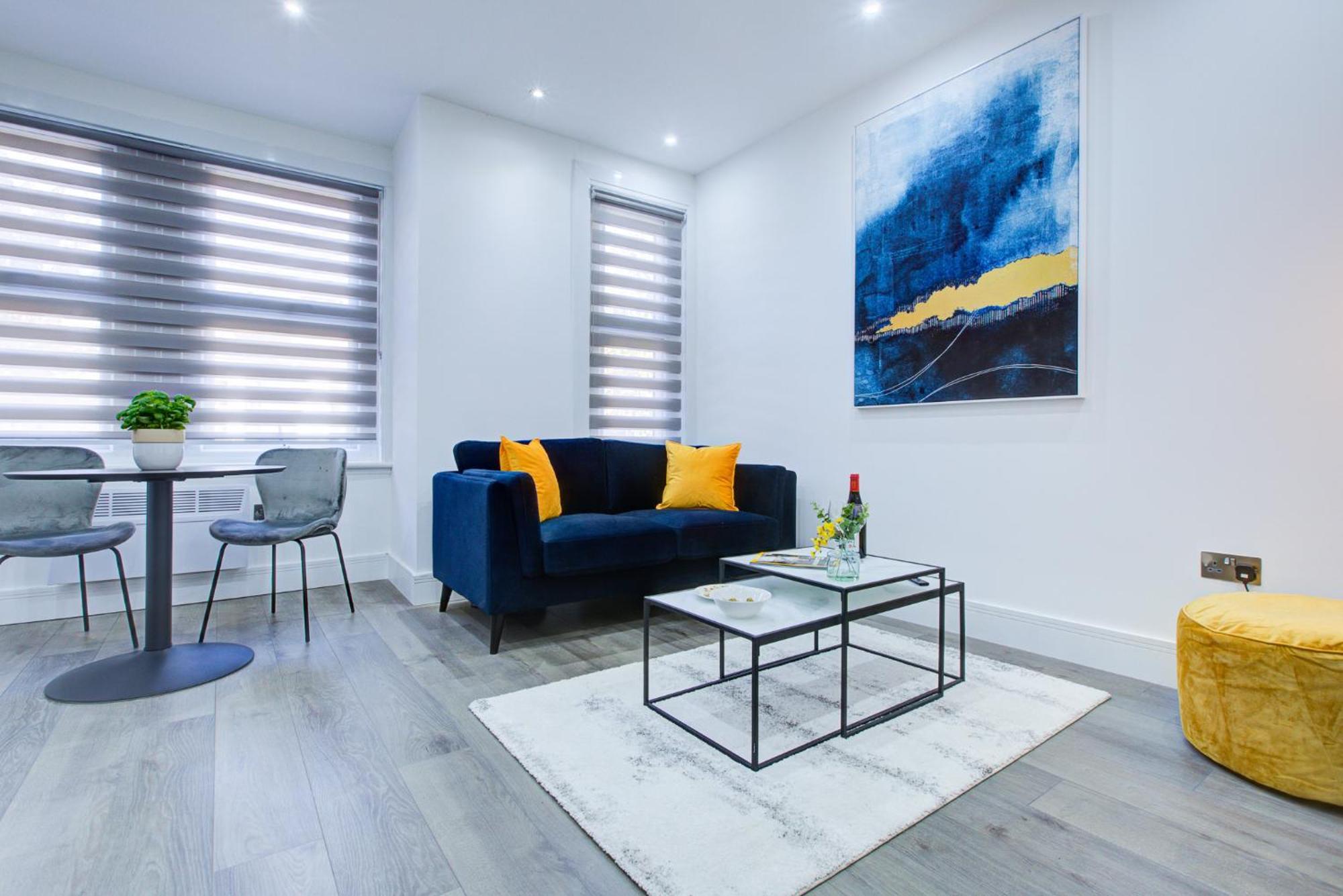 Apartment Hybrid Resi - London, Wandsworth Close To Clapham